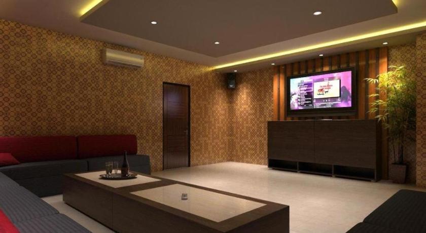Win Grand Hotel Bekasi Exteriör bild
